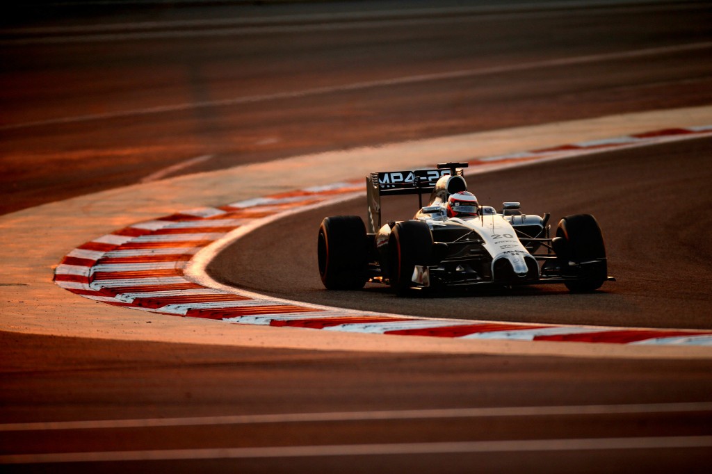 O MP4-29 na pista do Bahrein (Divulgação)