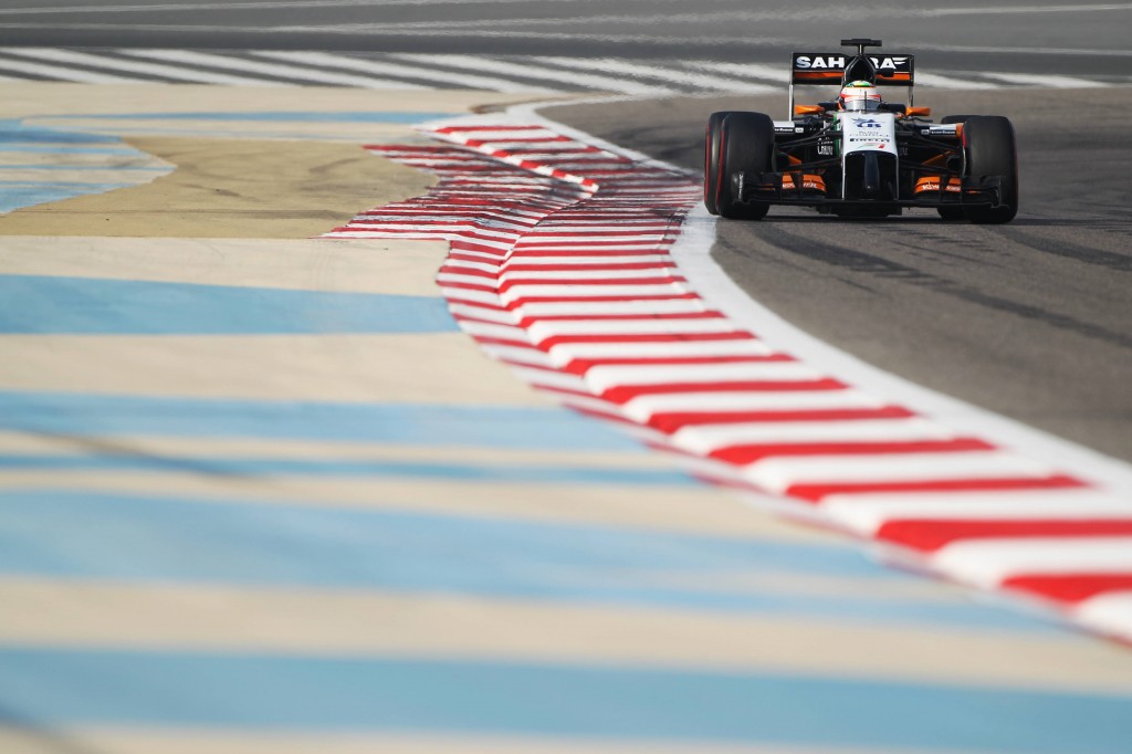 Perez guia seu Force India no circuito de Sakhir (Divulgação)