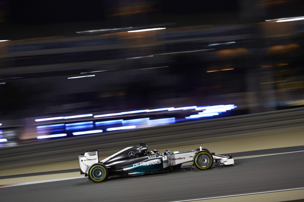 Rosberg, que conquistou sua primeira pole nesta temporada (Divulgação) 